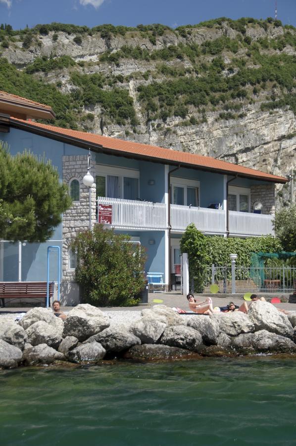 Casa Toblini Al Lago On The Beach Torbole Sul Garda Eksteriør billede